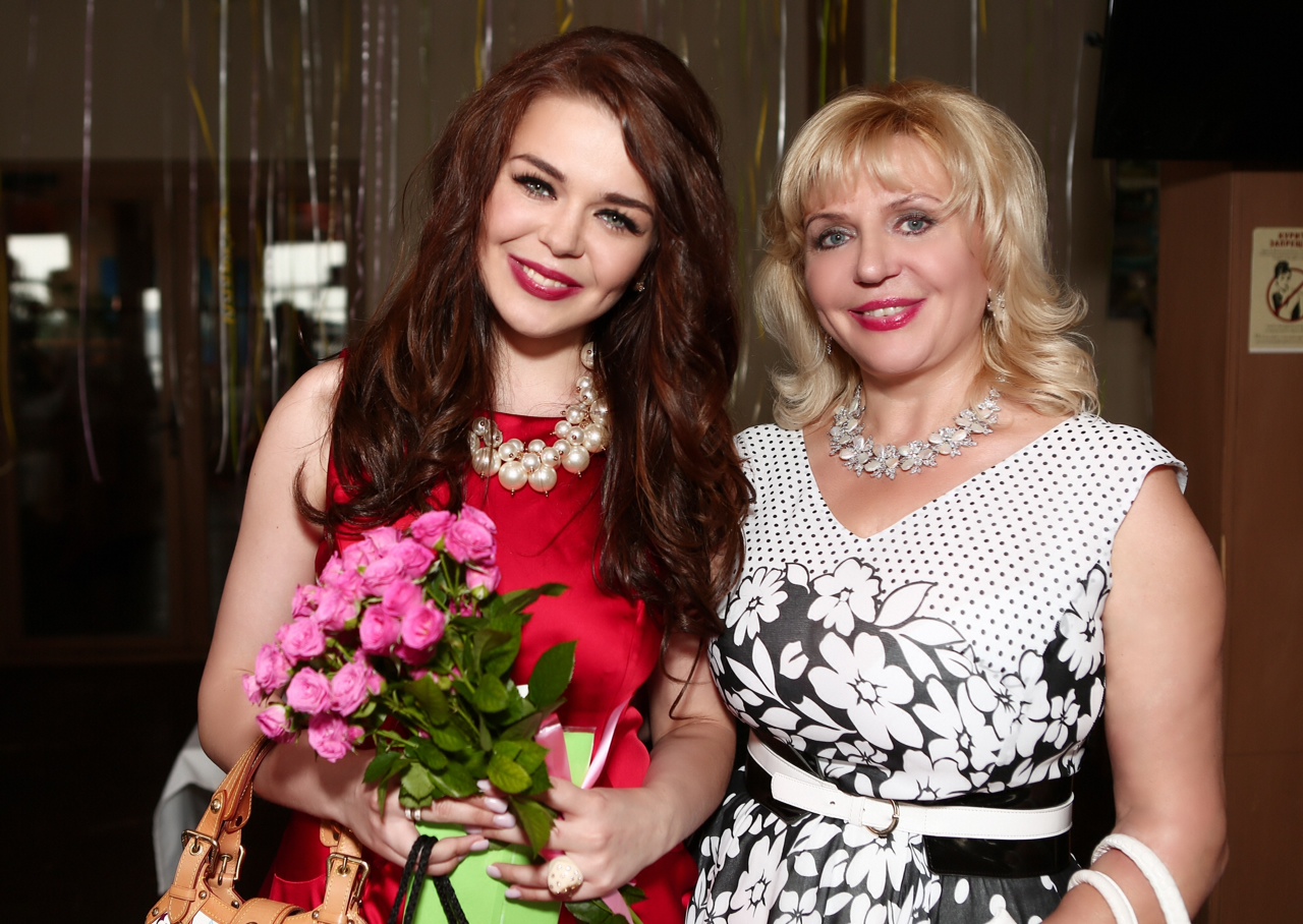 Алина Гросу день рождения